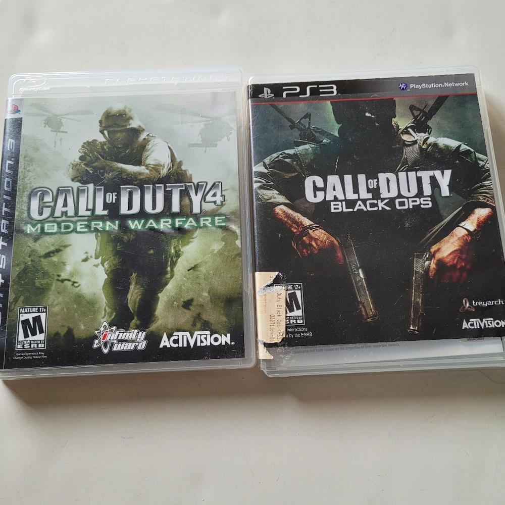 Bundle 2 PS3 Call of Duty Black Ops & Modern Warfare (4) Complete with Manuals